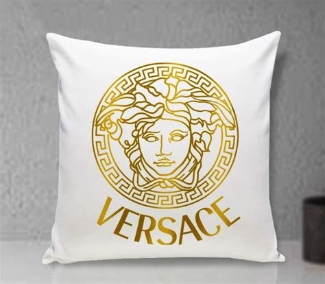 stile versace|Versace style cushions.